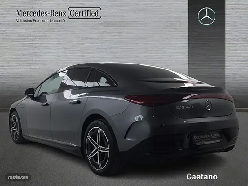 Usado Mercedes EQE350 AMG line 214 kW (292 CV) 2024 Gris / plateado Berlina
