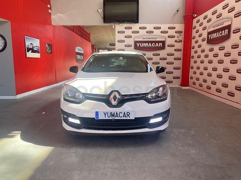 Usado Renault Mégane LIMITED 115 CV (84 kW) 2015 Blanco Berlina