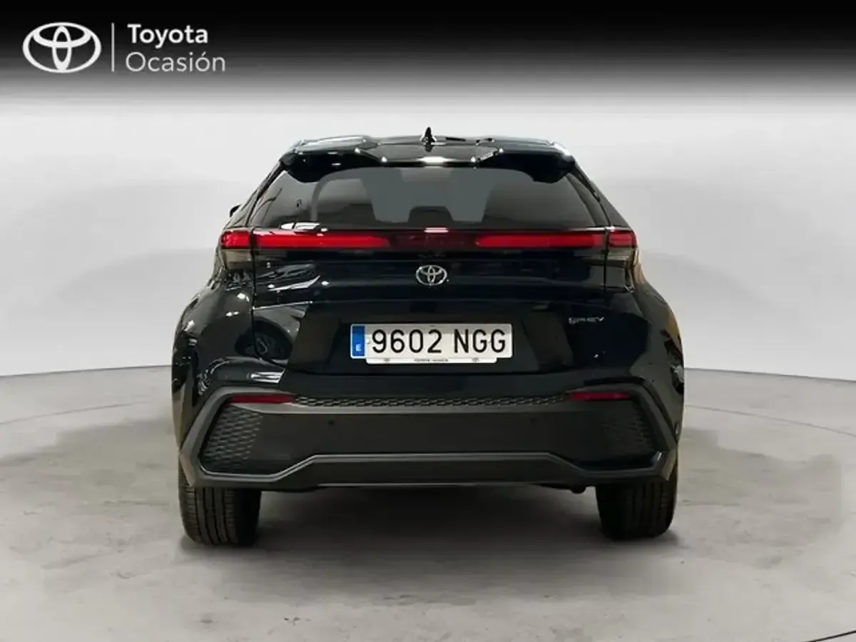 Usado Toyota C-HR Advance 223 CV (164 kW) 2025 Negro SUV