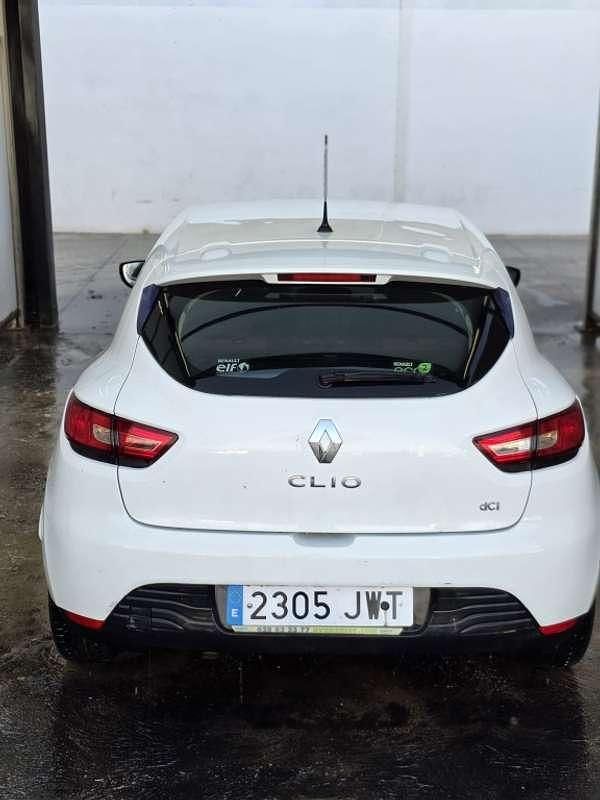 Usado Renault Clio IV Business 75 CV (55 kW) 2017 Blanco Utilitario
