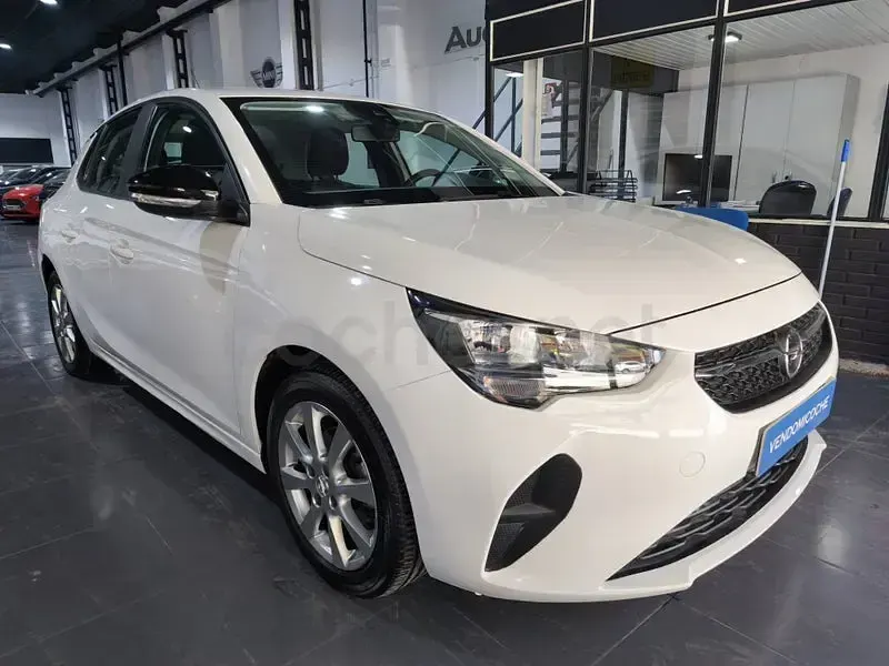 Usado Opel Corsa 100 CV (73 kW) 2022 Blanco Utilitario