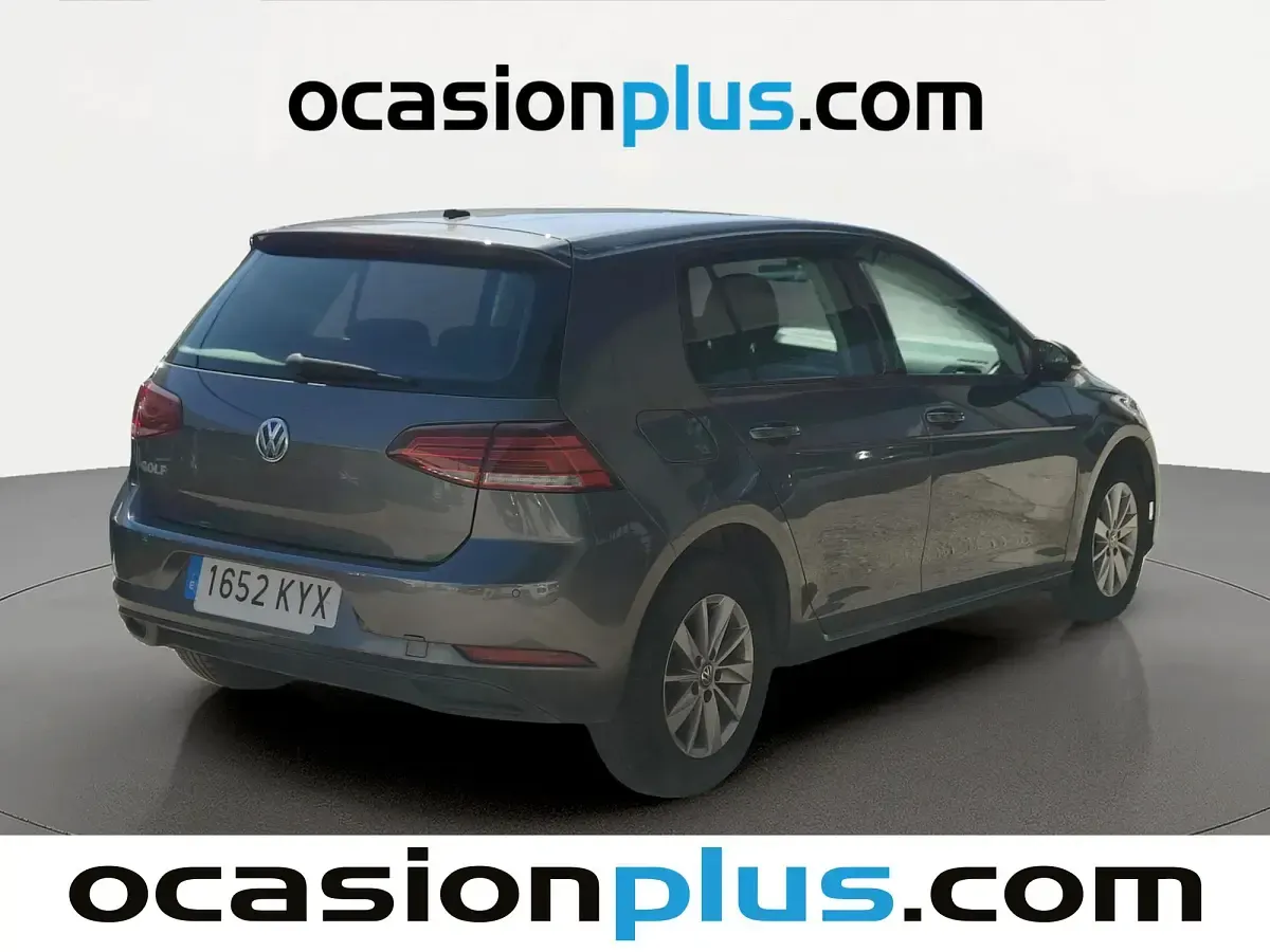 Usado VW Golf VII 115 CV (84 kW) 2019 Gris Utilitario