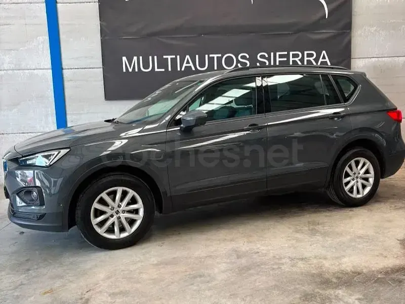Usado Seat Tarraco Style 150 CV (110 kW) 2022 Gris / plata SUV