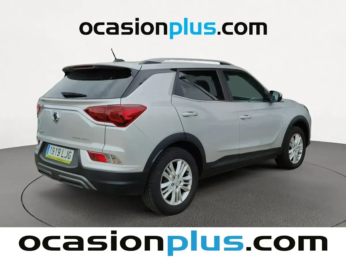 Usado SsangYong Korando 149 CV (109 kW) 2020 Blanco SUV