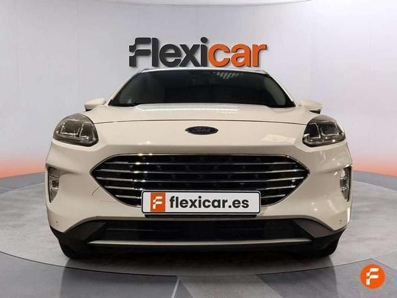 Usado Ford Kuga Titanium 120 CV (88 kW) 2022 Blanco SUV