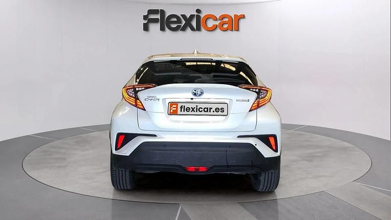 Używany Toyota C-HR Plus 122 KM (89 kW) 2019 Biały SUV