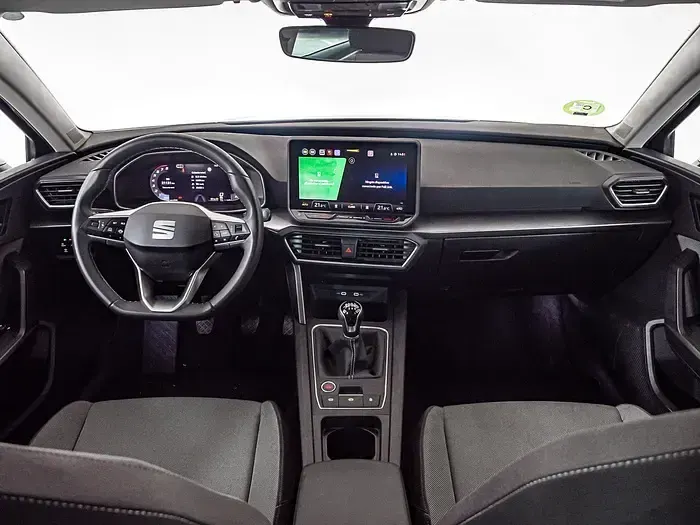 Usado Seat Leon Style 116 CV (85 kW) 2025 Gris