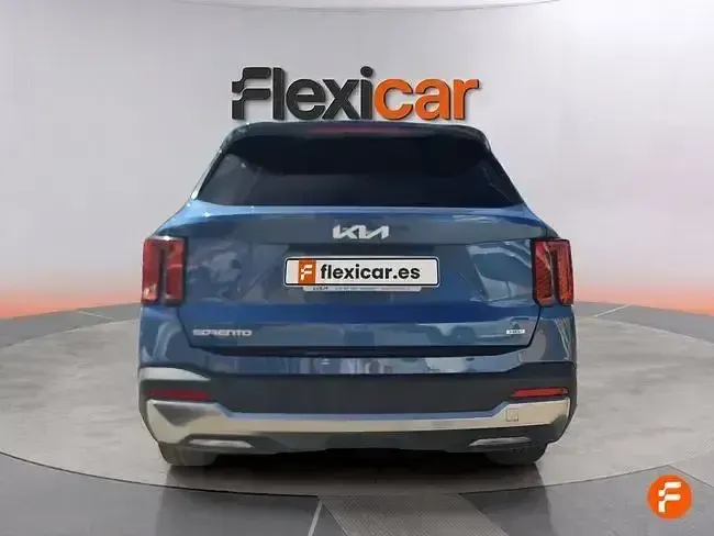 Usado Kia Sorento 215 CV (158 kW) 2025 Azul SUV