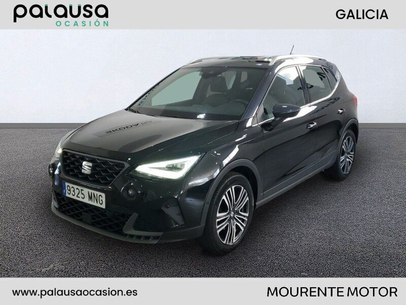 Negro Usado 2024 Seat Arona FR SUV | 19.500 € (Precio justo) - Imagen 1/4