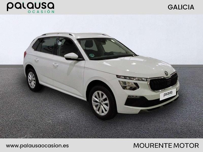 Usado Skoda Kamiq Selection 116 CV (85 kW) 2025 Blanco SUV