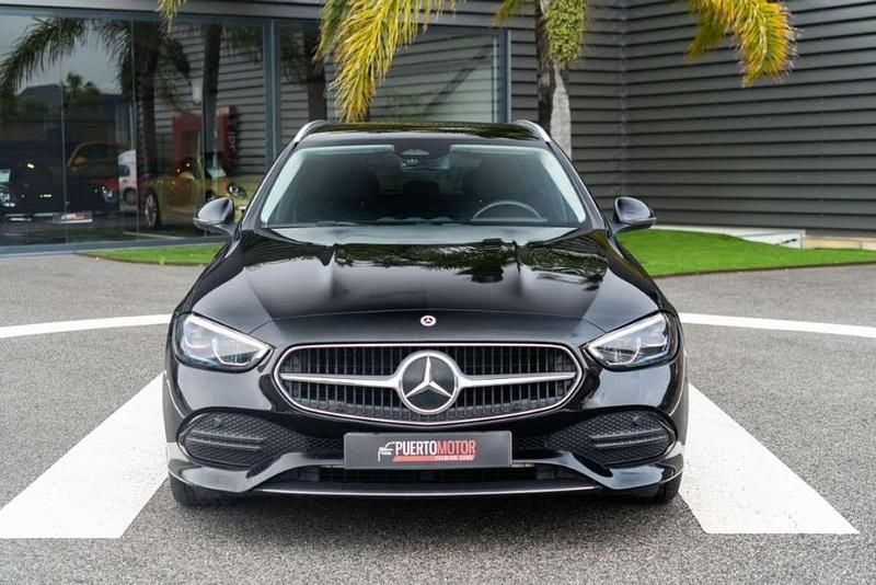 Usado Mercedes C200 163 CV (119 kW) 2022 Negro Familiar
