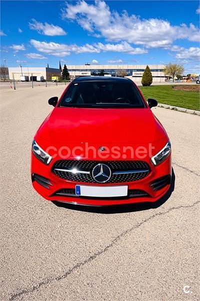 Usado Mercedes A180 109 CV (80 kW) 2018 Rojo Berlina