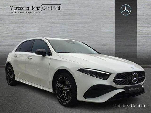 Usado Mercedes A250 AMG line 218 CV (160 kW) 2025 Blanco polar