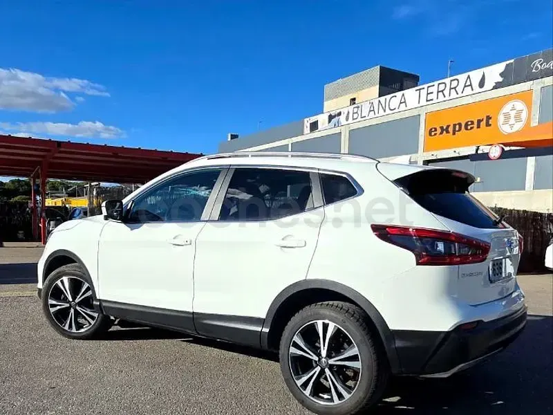 Usado Nissan Qashqai Tekna 160 CV (117 kW) 2019 Blanco SUV