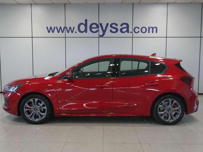 Nuevo Ford Focus ST-Line 125 CV (91 kW) 2025 Rojo Utilitario