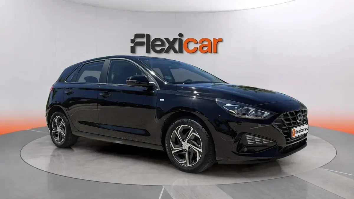 Usado Hyundai i30 120 CV (88 kW) 2021 Berlina