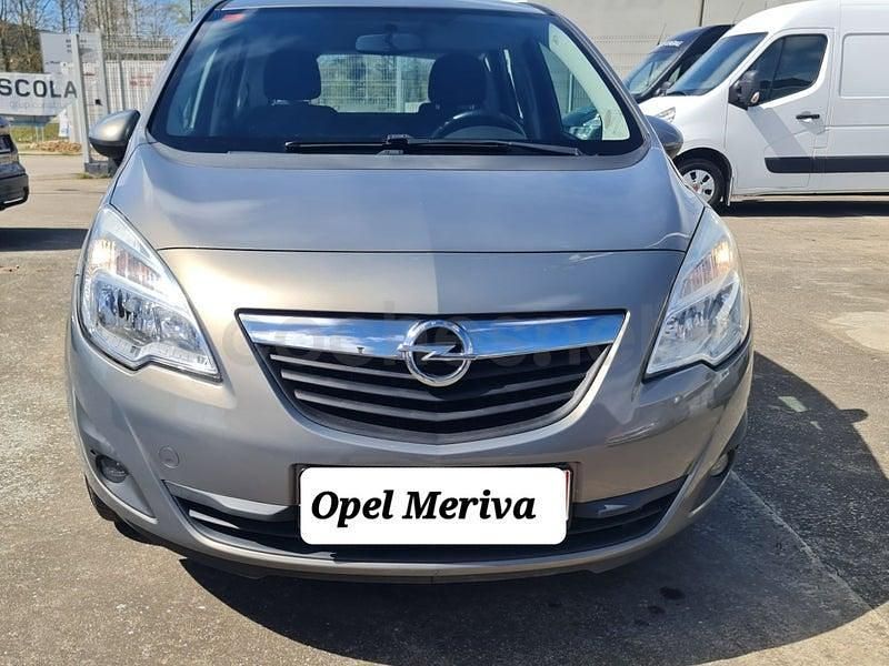 Usado Opel Meriva Selective 95 CV (69 kW) 2014 Beige Monovolumen
