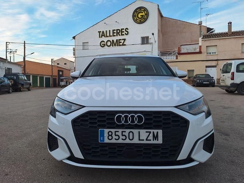 Usado Audi A3 110 CV (80 kW) 2022 Blanco Berlina