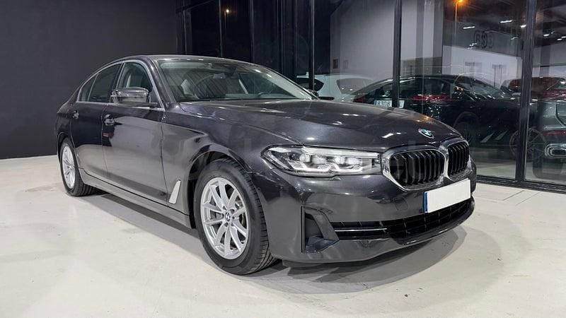 Usado BMW 520 190 CV (139 kW) 2022 Gris / plata Berlina