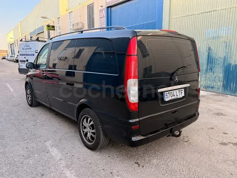 Usado Mercedes Viano 150 CV (110 kW) 2004 Negro Monovolumen