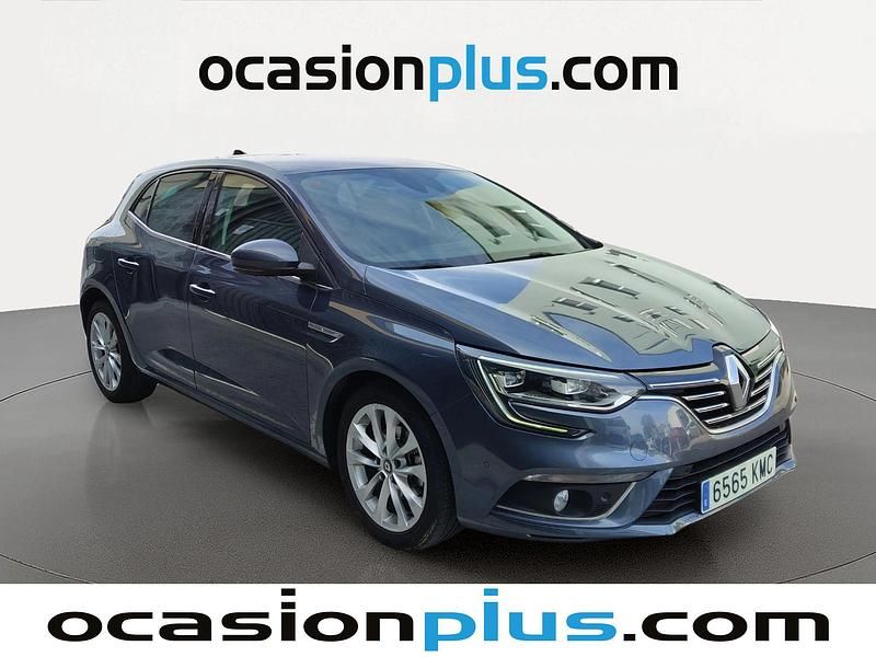 Usado Renault Mégane IV Zen 132 CV (97 kW) 2018 Gris Utilitario