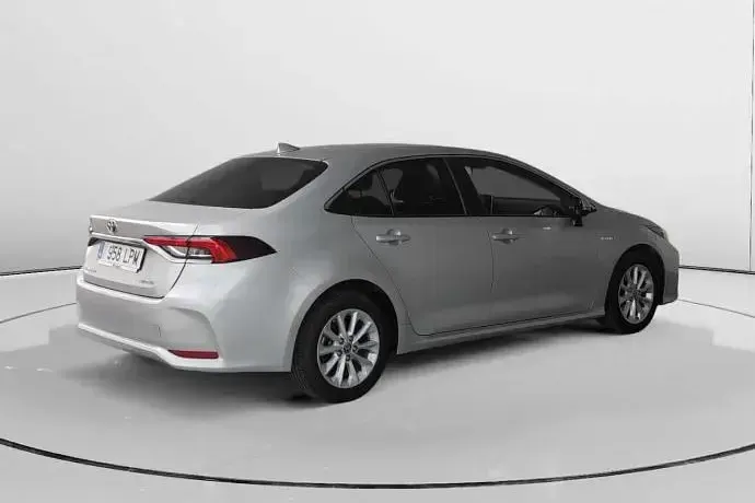 Usado Toyota Corolla Business Edition 122 CV (89 kW) 2021 Berlina