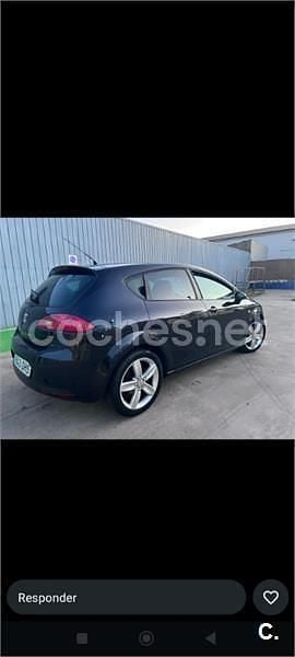 Usado Seat Leon Stylance 140 CV (102 kW) 2008 Negro Utilitario