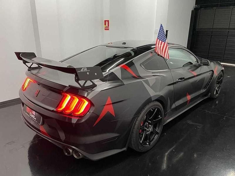 Usado Ford Mustang GT 533 CV (392 kW) 2019 Negro Coupe