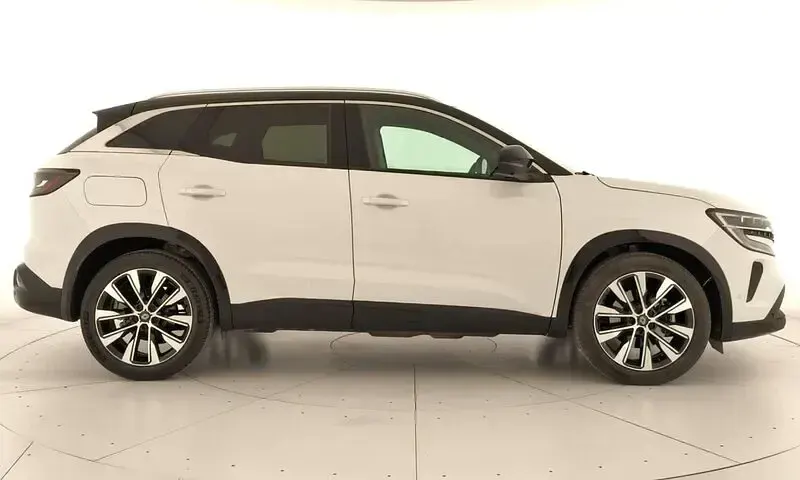 Usado Renault Austral Techno 200 CV (147 kW) 2025 Blanco SUV