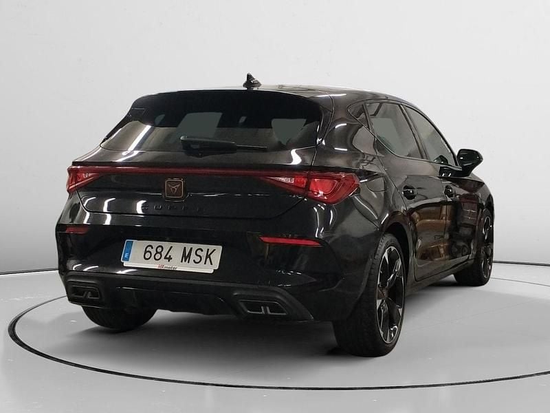 Usado Cupra Leon 150 CV (110 kW) 2024 Negro Berlina