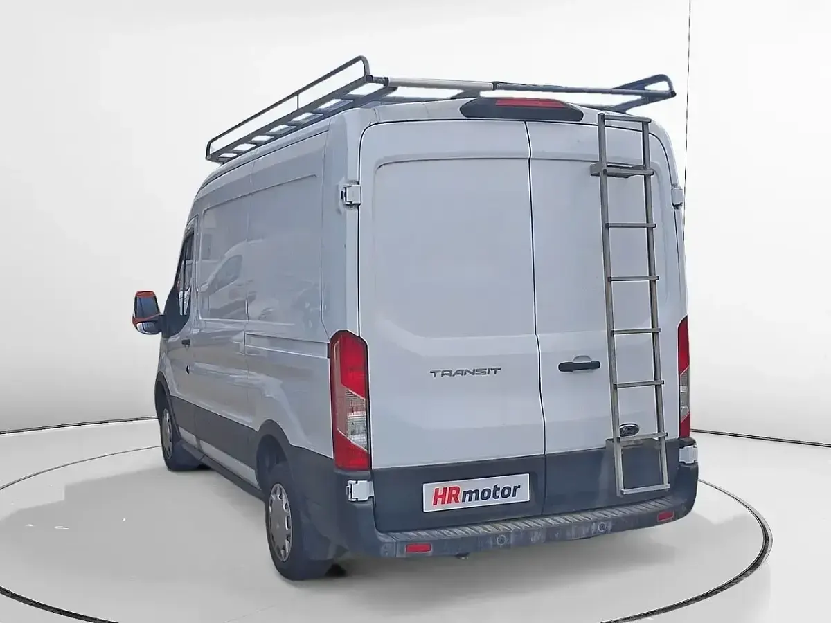 Usado Ford Transit Trend 105 CV (77 kW) 2020 Blanco Van