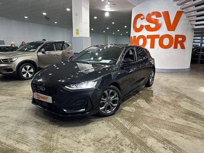 Usado Ford Focus ST-Line 155 CV (114 kW) 2022 Negro Berlina