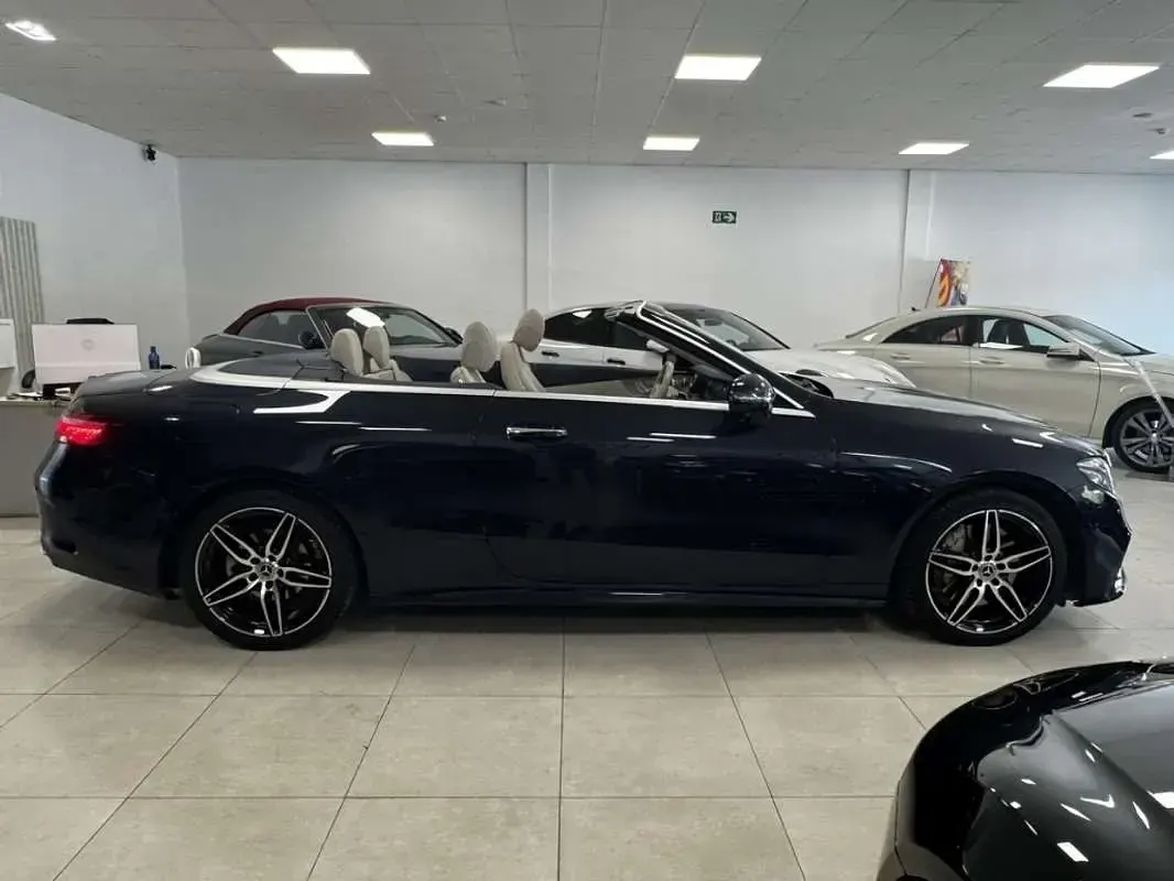 Usado Mercedes E350 258 CV (189 kW) 2018 Azul Descapotable