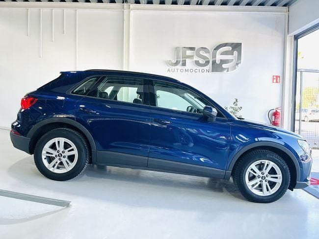 Usado Audi Q3 150 CV (110 kW) 2021 Azul SUV