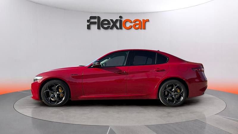 Usado Alfa Romeo Giulia Veloce 280 CV (205 kW) 2017 Rojo Berlina