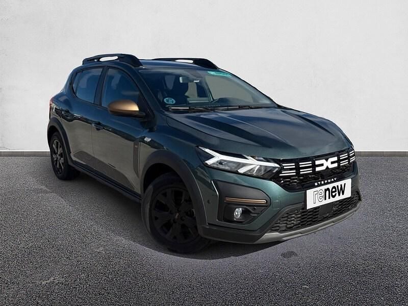 Usado Dacia Sandero Extreme 91 CV (66 kW) 2024 Verde Berlina