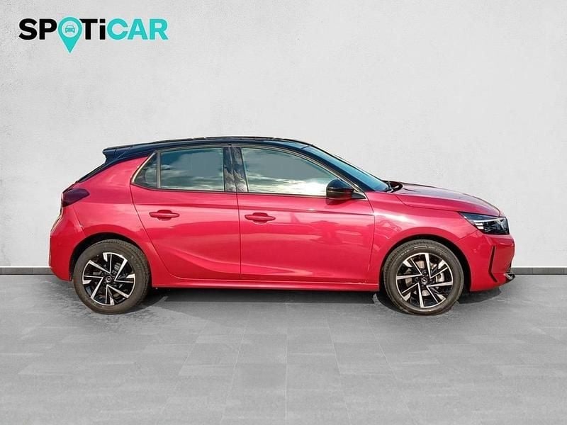 Begagnad Opel Corsa 100 HK (73 kW) 2024 Röd Halvkombi