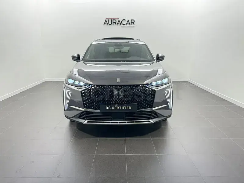 Usado DS Automobiles DS7 Crossback 360 CV (264 kW) 2024 Gris / plata SUV