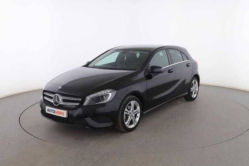 Negro Usado 2014 Mercedes A180 Urban Utilitario | 14.999 € (Precio justo) - Imagen 1/3