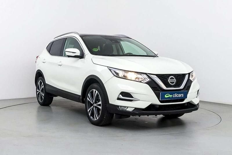 Usado Nissan Qashqai N-Connecta 116 CV (85 kW) 2021 Blanco SUV