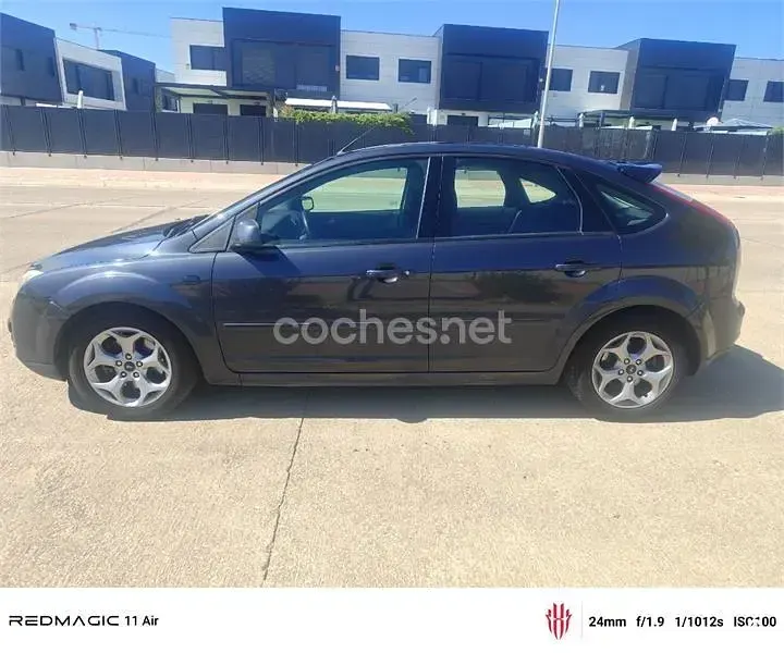 Usado Ford Focus Trend 115 CV (84 kW) 2008 Negro Berlina
