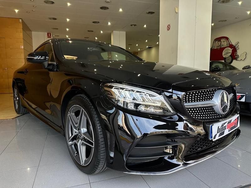 Usado Mercedes C200 184 CV (135 kW) 2019 Negro Coupe