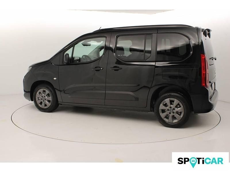Nuevo Opel Combo S 100 CV (73 kW) 2025 Negro Familiar
