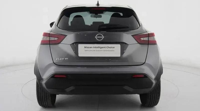 Usado Nissan Juke N-Connecta 114 CV (83 kW) 2025 Skyline grey  negro SUV