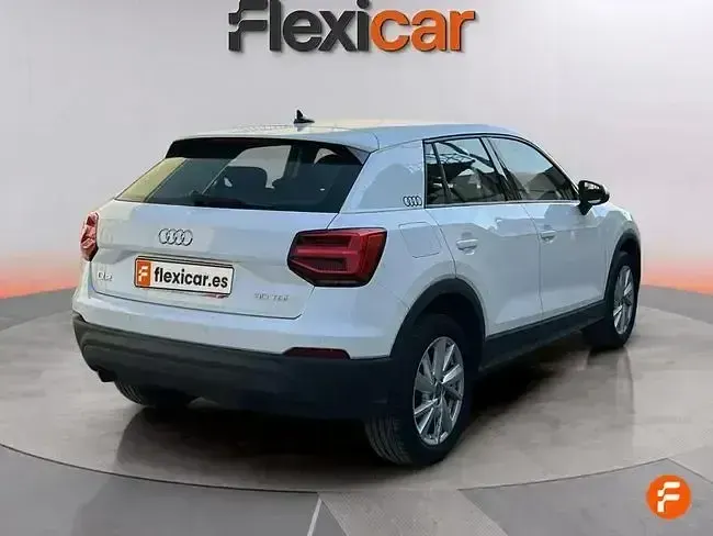 Usado Audi Q2 Advanced Plus 116 CV (85 kW) 2020 Blanco SUV