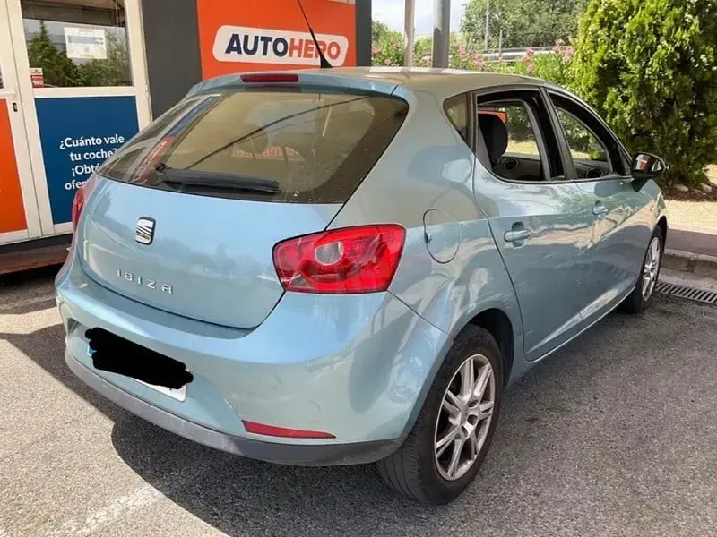Usado Seat Ibiza Stylance 85 CV (62 kW) 2008 Azul Berlina