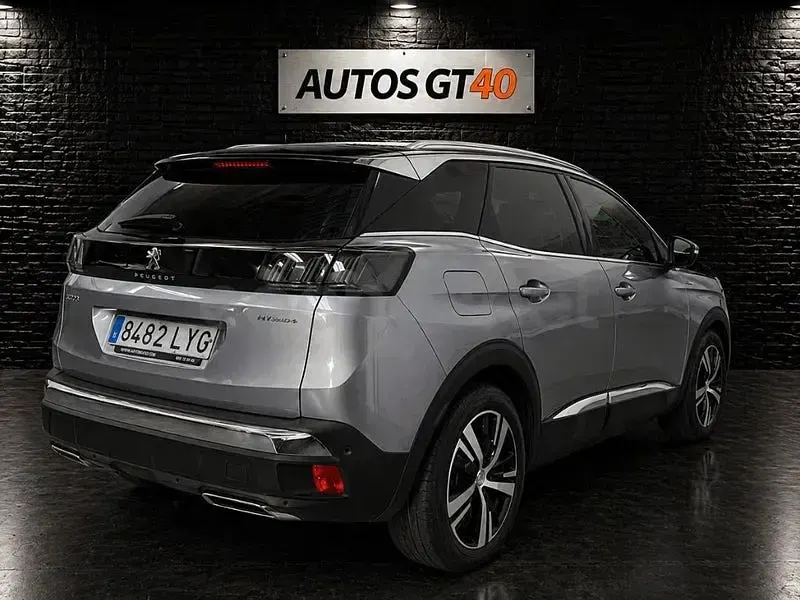 Usado Peugeot 3008 GT 300 CV (220 kW) 2022 Gris / plata SUV