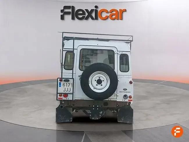 Usado Land Rover Defender 122 HP (89 kW) 2015 Branco Carrinha
