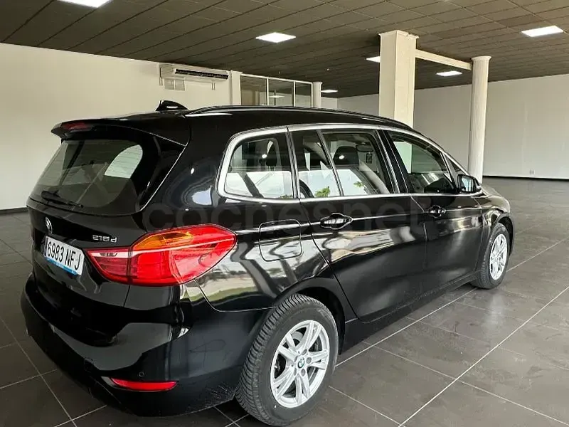 Usado BMW 218 150 CV (110 kW) 2016 Negro Familiar