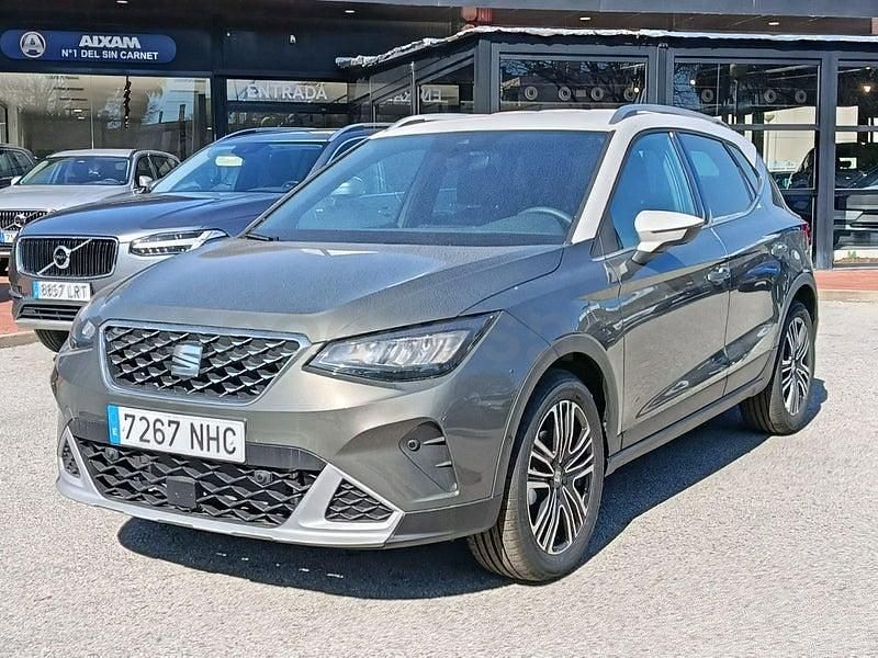 Nuevo Seat Arona Xperience 115 CV (84 kW) 2025 Verde SUV